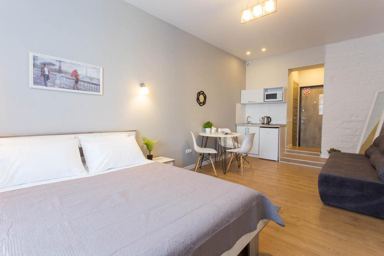 Апартаменти New Studio, Metro Yaroslava Mudroho And Universytet - Chernyshevska Str 95-3 Харків