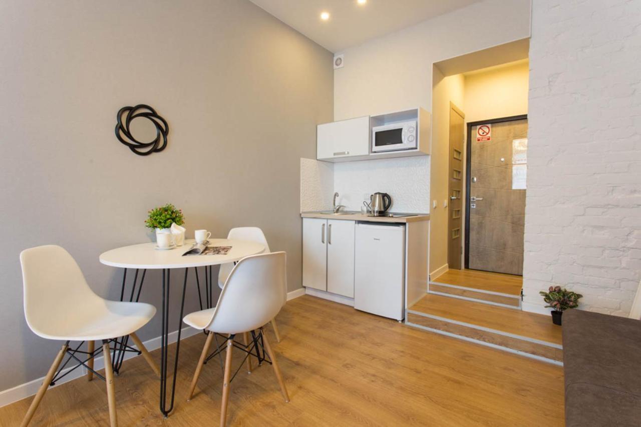 New Studio, Metro Yaroslava Mudroho And Universytet - Chernyshevska Str 95-3 Харків