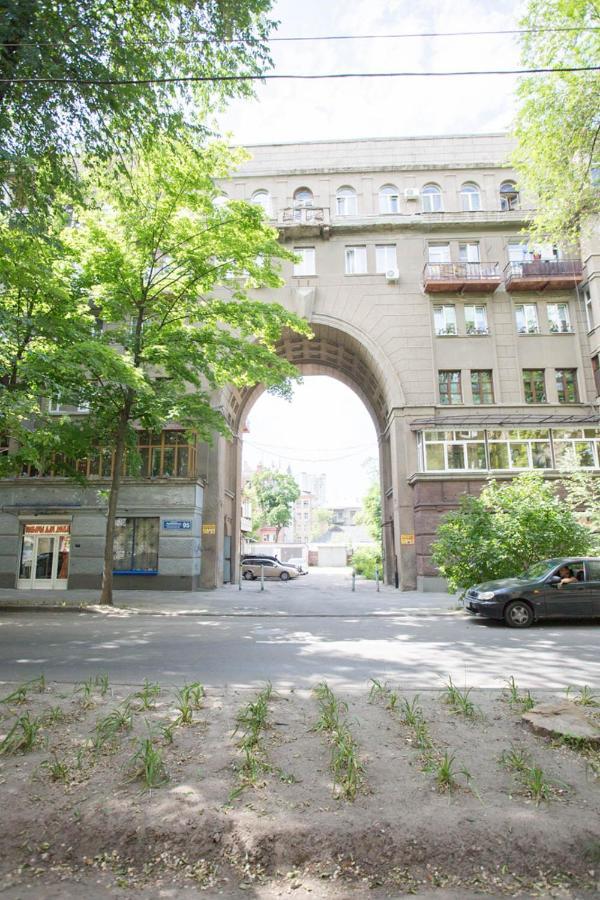 New Studio, Metro Yaroslava Mudroho And Universytet - Chernyshevska Str 95-3 Daire